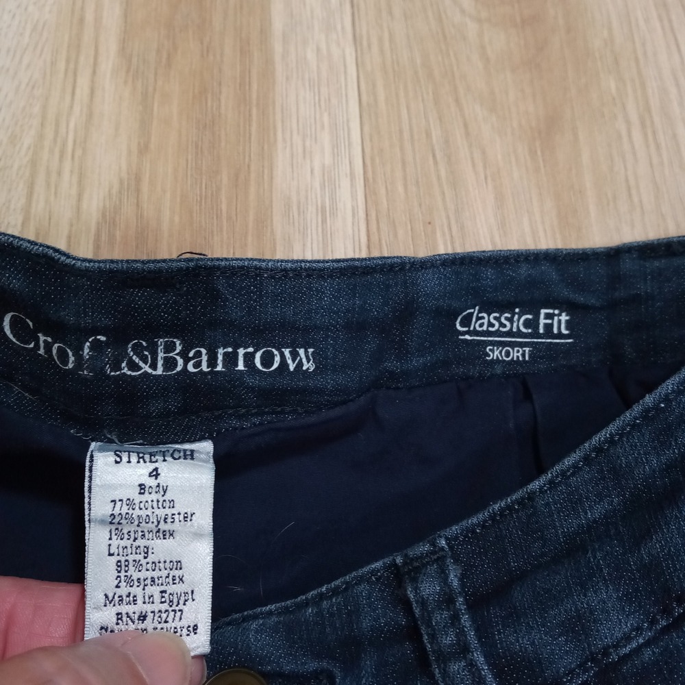 Croft & Barrow Womens Dark Wash Denim Skort Classic Fit Stretch Size 4 - Picture 3 of 8